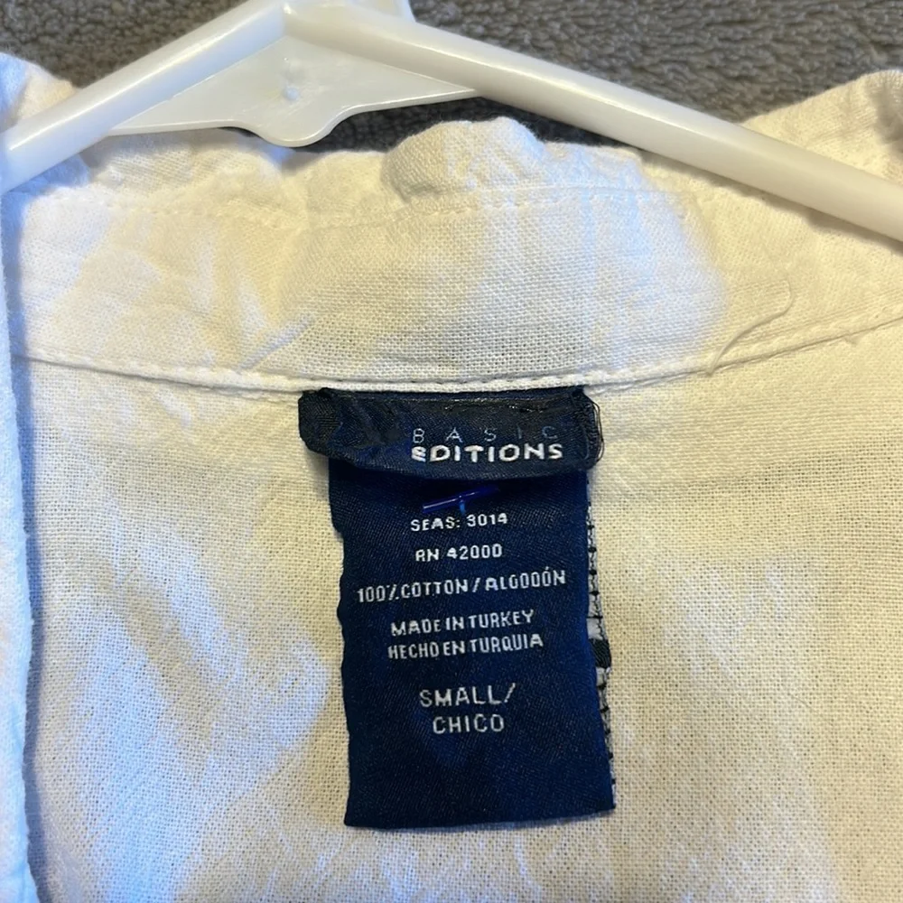 White blouse basic edition - Picture 2 of 6